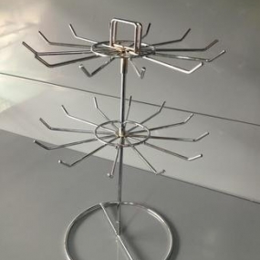 旋轉(zhuǎn)展示貨架
